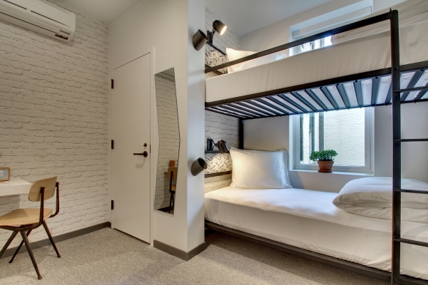 Hotel Hive (Washington)